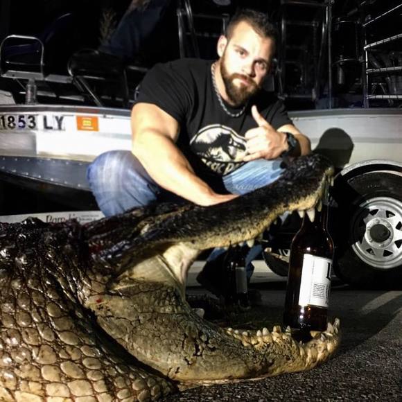 Meet your Posher, Chris - Picture 1 of 1